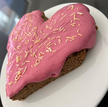 Load image into Gallery viewer, Banjo's Barkday Cake